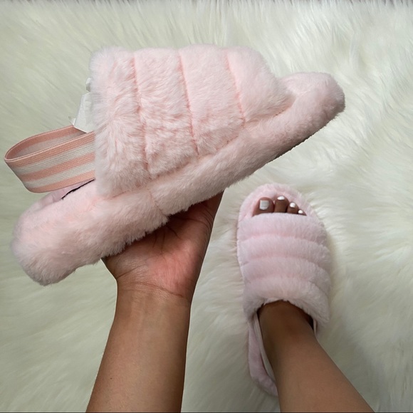 Shoes - PINK Furry Sling Back Slipper Sandal